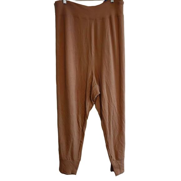 Old Navy Pants - 4X Old Navy brown high rise joggers ankle live in french terry jersey
